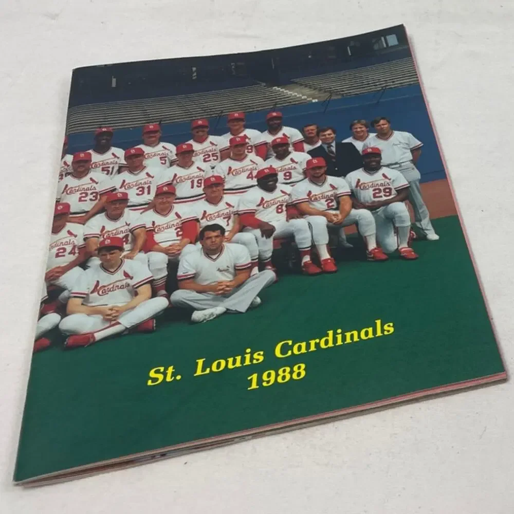 Vintage 1988 St Louis Baseball Cardinals Team Program Book w Calendar